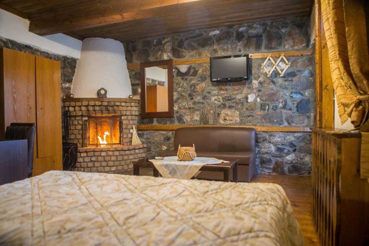 Nostos Hotell Palaiós Ájos Athanásios Eksteriør bilde